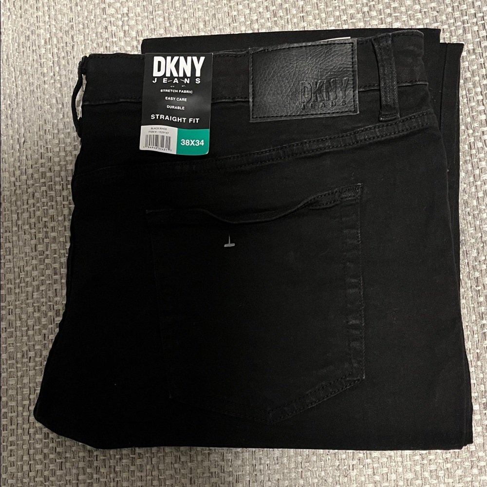Men’s DKNY Black Rinse Jeans, size 38x34, made with 99% cotton #StretchDenim